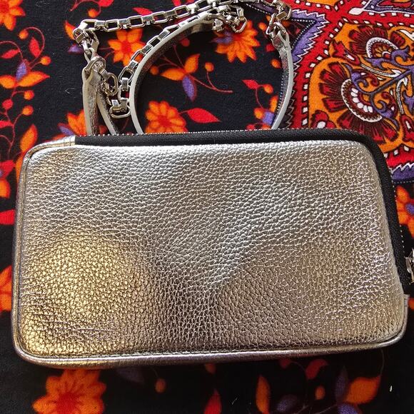 Bandolier silver mettallic CrossBody Phone Bag with Silver chain strap - Picture 5 of 7